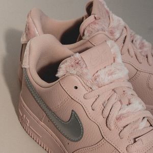 Nike Air Force 1 Low
Faux Sherpa Fur